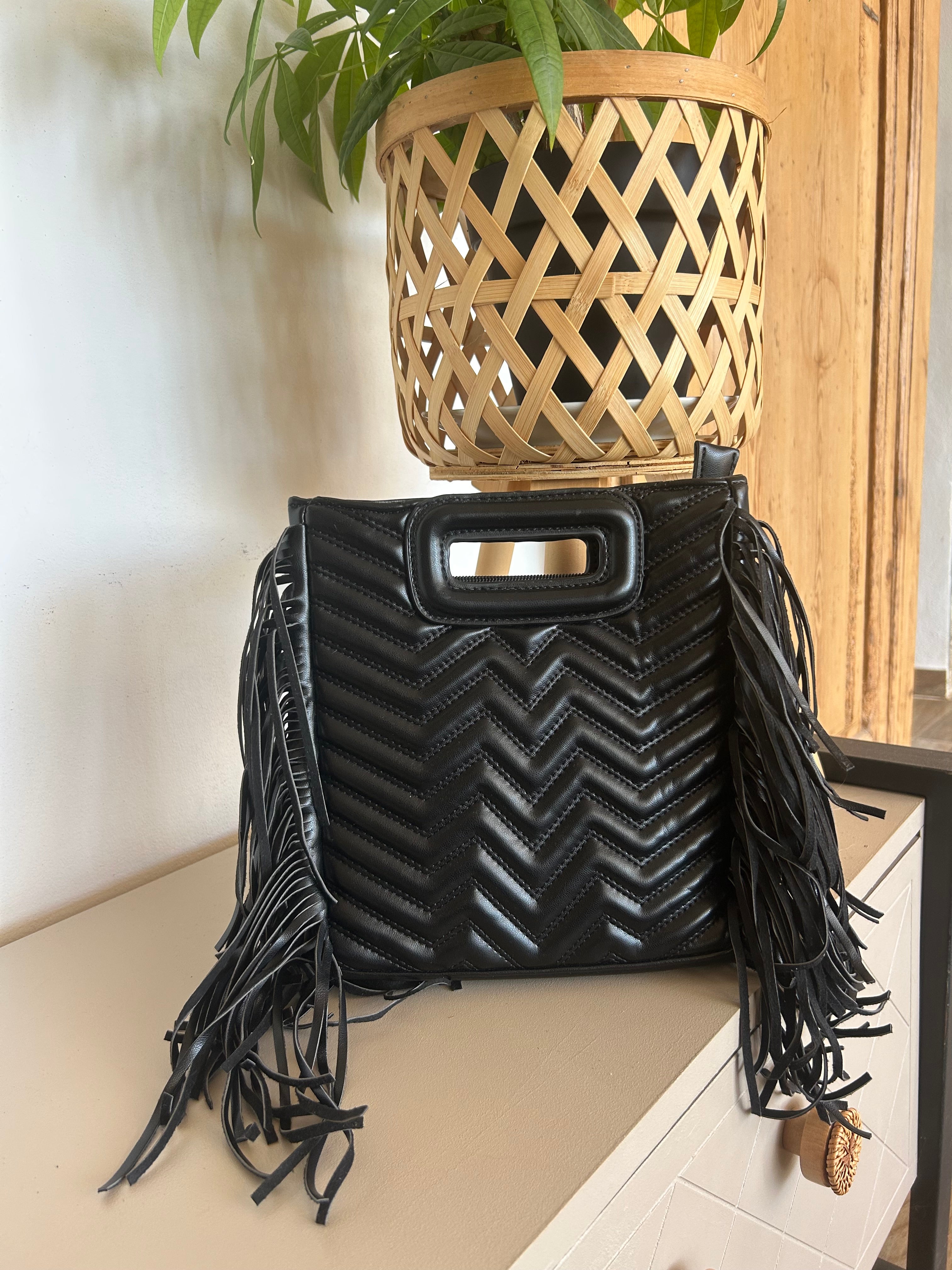 Sac Bohème à Franges Texturé Noir Élégant — ÉCLIPSE Lunea